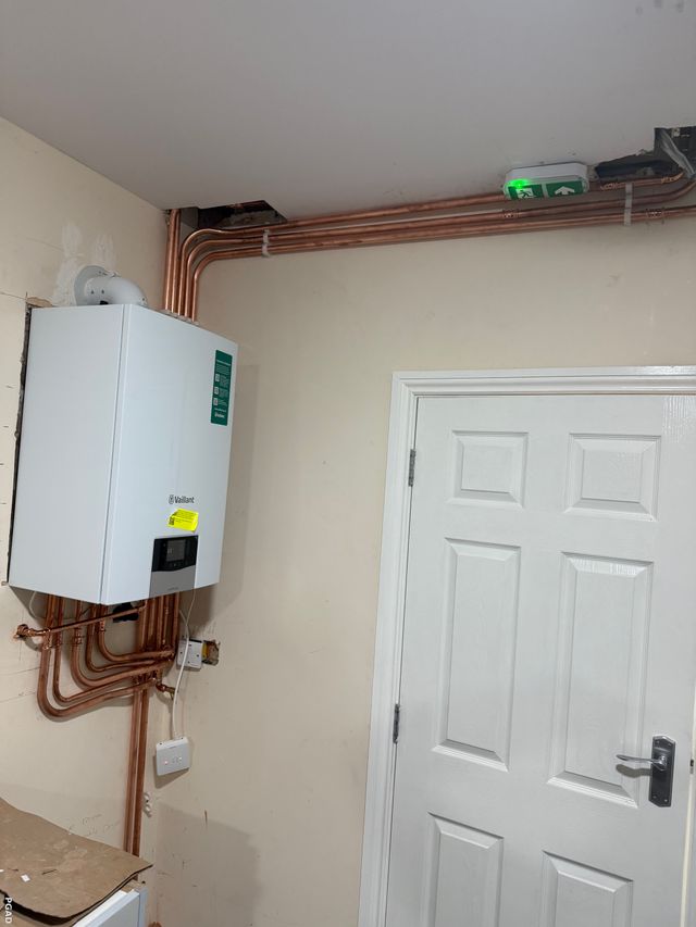 Vaillant boiler installation photo 2
