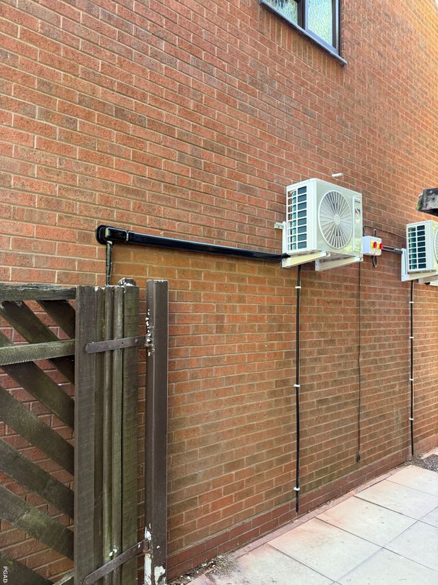 Sinclair air conditioning installation photo 5