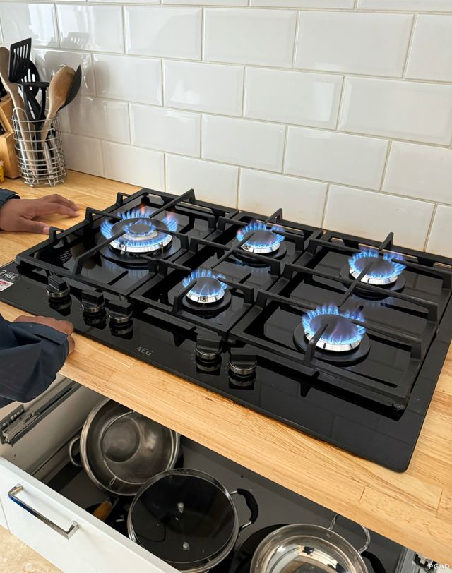 Hob installation in Harborne, B17, Birmingham